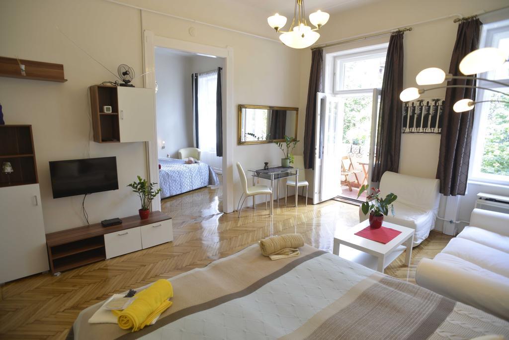 Peter'S Home Budapeste Quarto foto